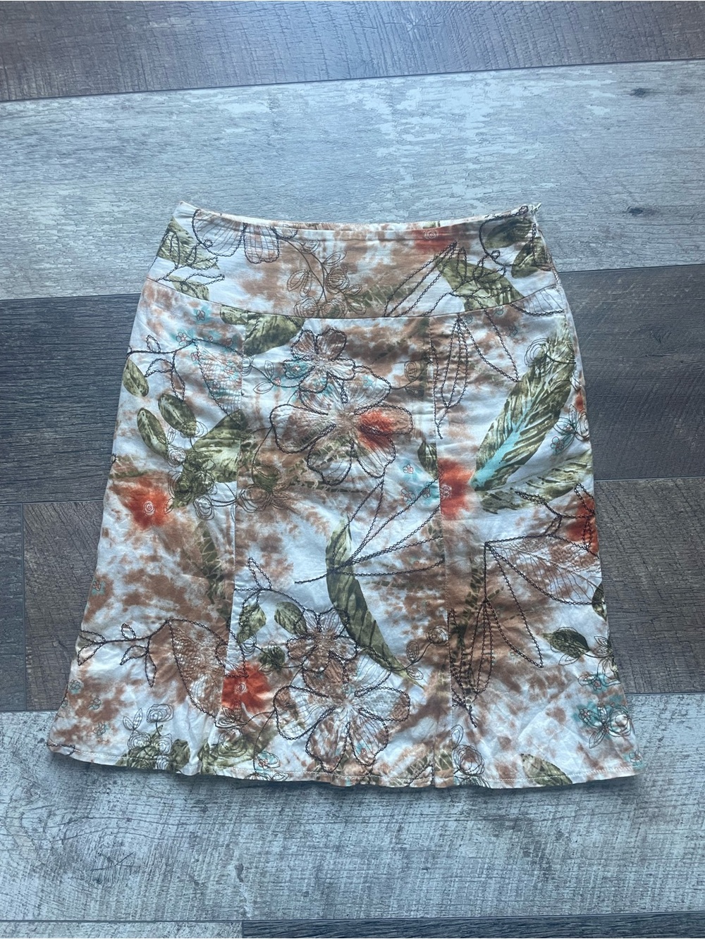 Vintage San Francisco Floral Print A-Line Skirt in Multi-Color